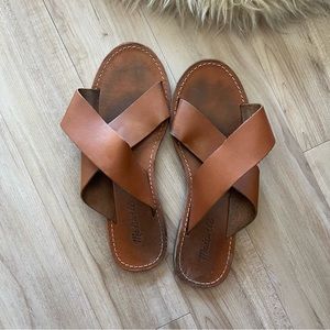 Madewell brown leather sandals - size 9